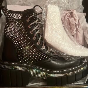 NIB Festival Rhinestone Black Mesh Combat Boots Akira Diamond Drip size 9